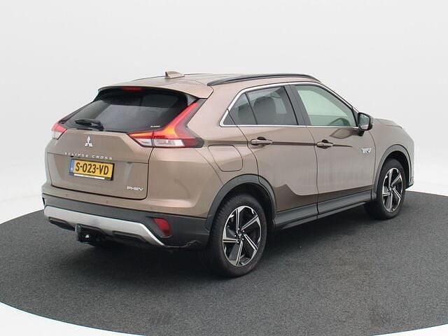 Occasion Mitsubishi Eclipse Cross Intense 188 PK (138 kW) 2022 Bruin SUV