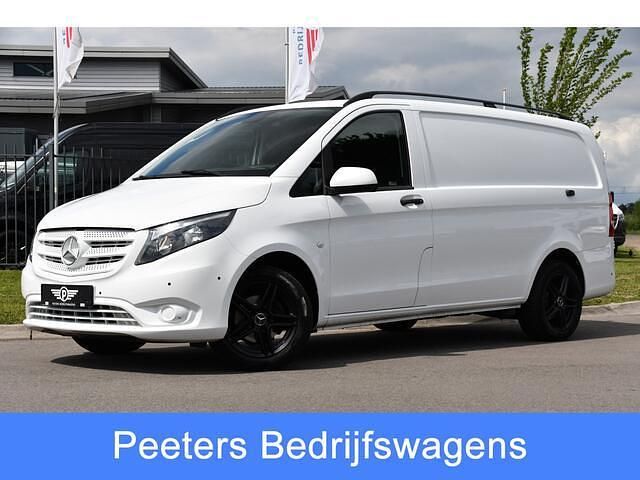 Wit Gebruikt 2019 Mercedes Vito Edition MPV | € 18.500 - Afbeelding 1/4