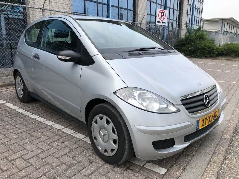 Occasion Mercedes A180 Classic 109 PK (80 kW) 2006 Grijs Hatchback