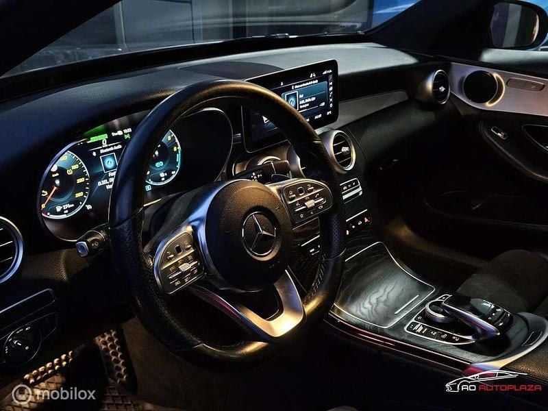 Occasion Mercedes C300 AMG 194 PK (142 kW) 2020 Zilver Sedan