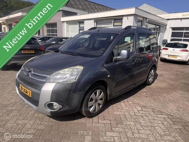 Grijs Gebruikt 2009 Citroën Berlingo XTR MPV | € 3.975 (Eerlijke prijs) - Afbeelding 1/4