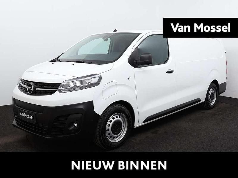 Wit Gebruikt 2023 Opel Vivaro-e Combi Edition Van | € 28.940 (Eerlijke prijs) - Afbeelding 1/4