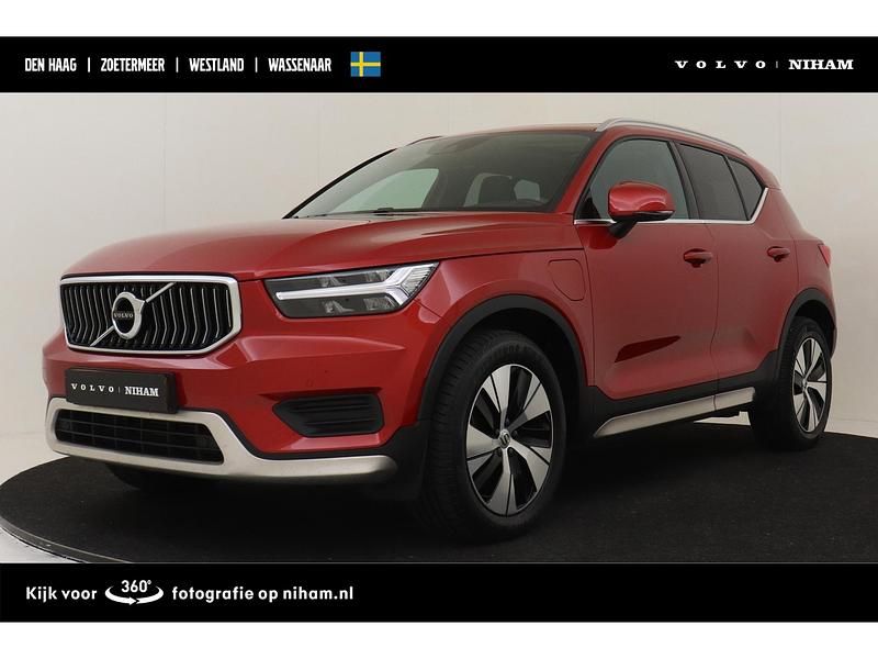 Rood Occasion 2021 Volvo XC40 Inscription SUV | € 29.490 (Eerlijke prijs) - Afbeelding 1/4