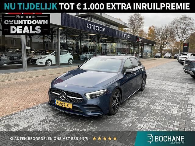 Occasion Mercedes A180 Business 136 PK (100 kW) 2022 Blauw Hatchback