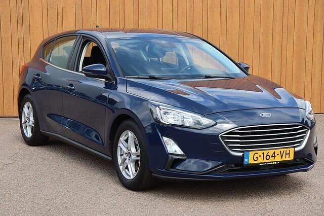 Blauw Gebruikt 2019 Ford Focus Business Edition Hatchback | € 13.940 (Goede deal) - Afbeelding 1/3