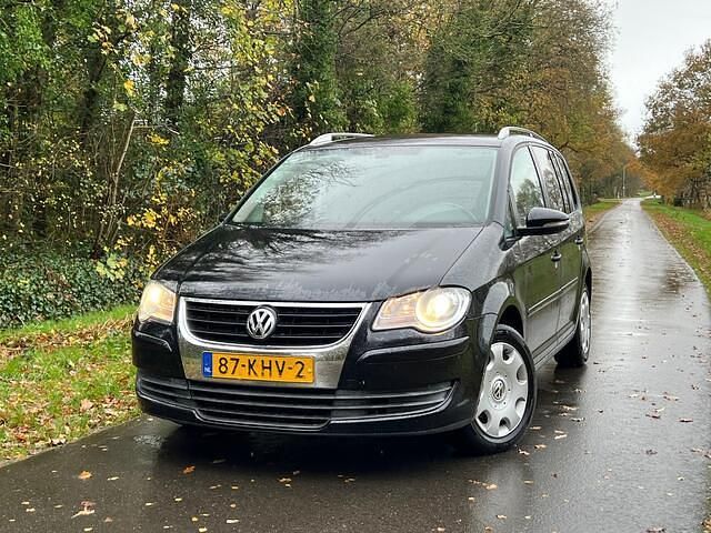 Zwart Gebruikt 2009 VW Touran Comfortline MPV | € 1.950 (Super prijs) - Afbeelding 1/4