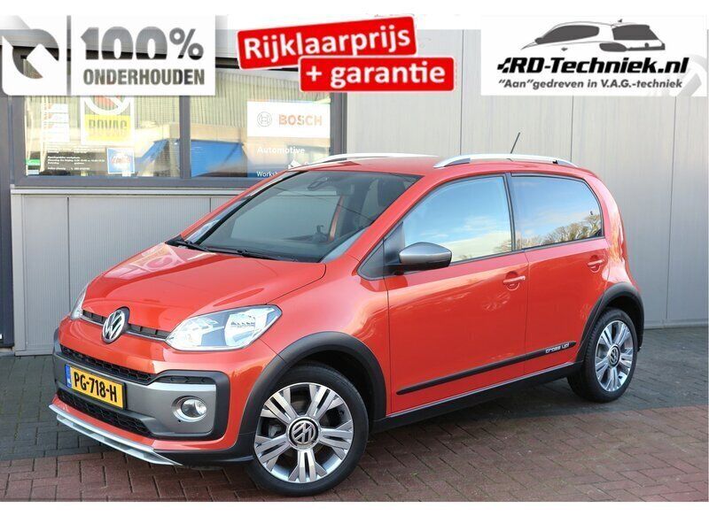 Oranje Gebruikt 2017 VW cross up! Hatchback | € 11.649 (Iets duurder) - Afbeelding 1/3