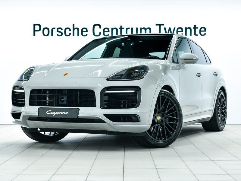Grijs Gebruikt 2022 Porsche Cayenne Platinum Edition SUV | € 99.900 (Duur) - Afbeelding 1/4