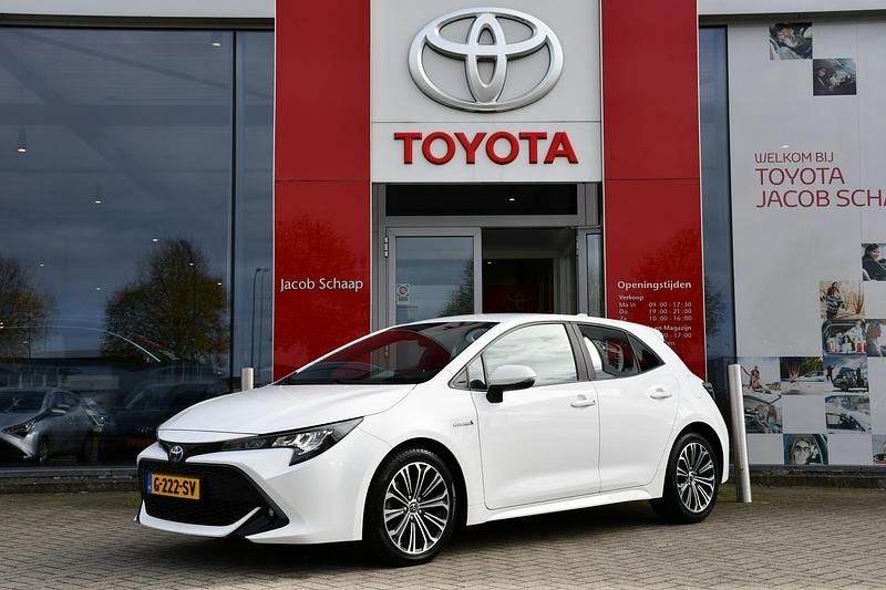 Wit Gebruikt 2019 Toyota Corolla Hatchback | € 24.499 (Eerlijke prijs) - Afbeelding 1/1