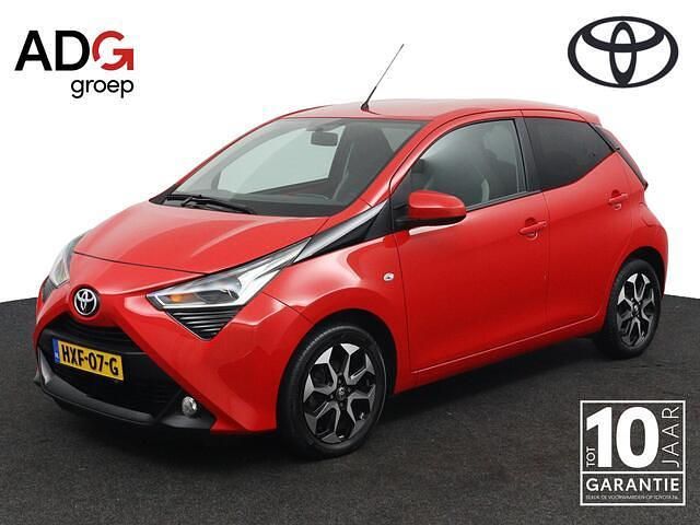 Rood Gebruikt 2019 Toyota Aygo Limited Hatchback | € 13.950 (Eerlijke prijs) - Afbeelding 1/4