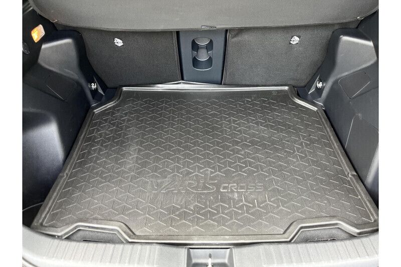 Gebruikt 2024 Toyota Yaris Hybrid Sport | € 33.950 (Iets duurder) - Afbeelding 1/1