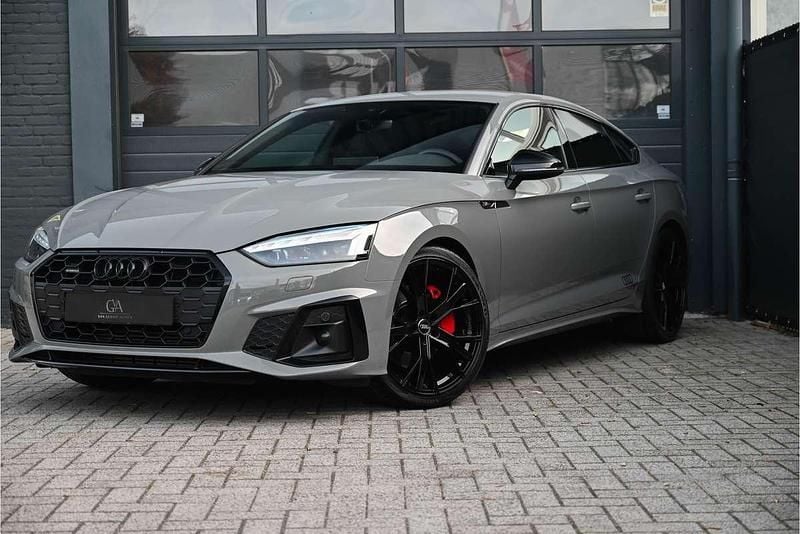Grijs Gebruikt 2020 Audi A5 Sportback S-Line Hatchback | € 32.900 (Iets duurder) - Afbeelding 1/4