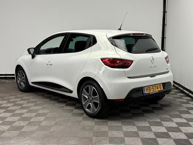 Occasion Renault Clio IV Night&Day 90 PK (66 kW) 2015 Wit Hatchback