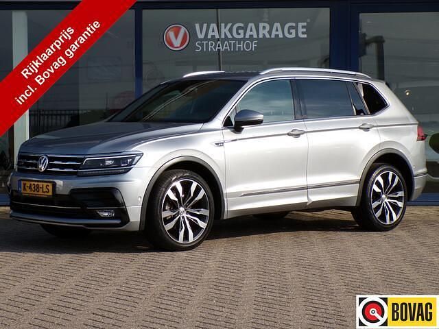 Grijs Occasion 2021 VW Tiguan Highline SUV | € 35.950 (Iets duurder) - Afbeelding 1/4
