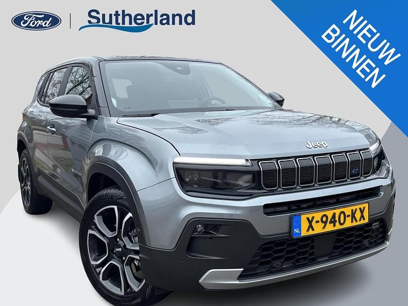 Grijs Occasion 2023 Jeep Avenger EV Summit SUV | € 25.880 (Eerlijke prijs) - Afbeelding 1/4