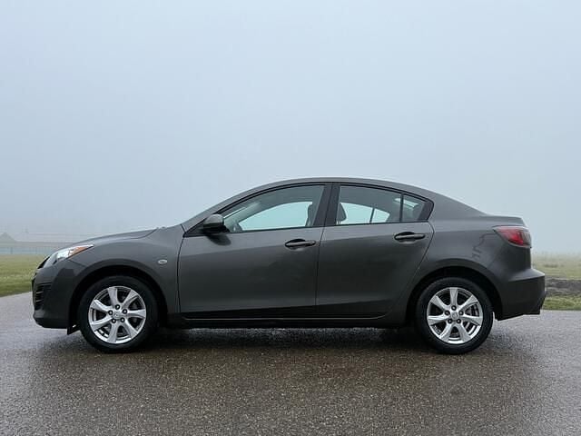 Occasion Mazda 3 105 PK (77 kW) 2011 Grijs Sedan