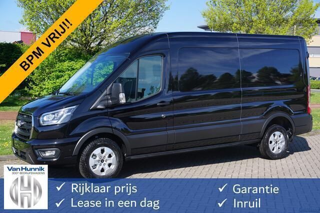 Zwart Nieuw 2024 Ford Transit Limited Van | € 42.850 (Eerlijke prijs) - Afbeelding 1/4