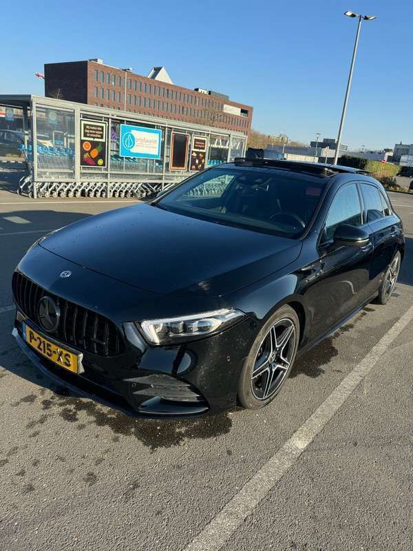 Zwart Gebruikt 2018 Mercedes A200 Edition Stationwagen | € 23.999 (Eerlijke prijs) - Afbeelding 1/4