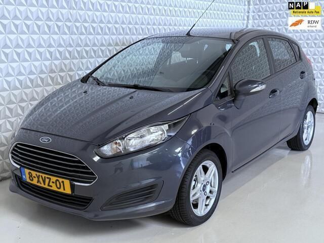 Blauw Gebruikt 2013 Ford Fiesta Titanium Hatchback | € 3.999 (Eerlijke prijs) - Afbeelding 1/4
