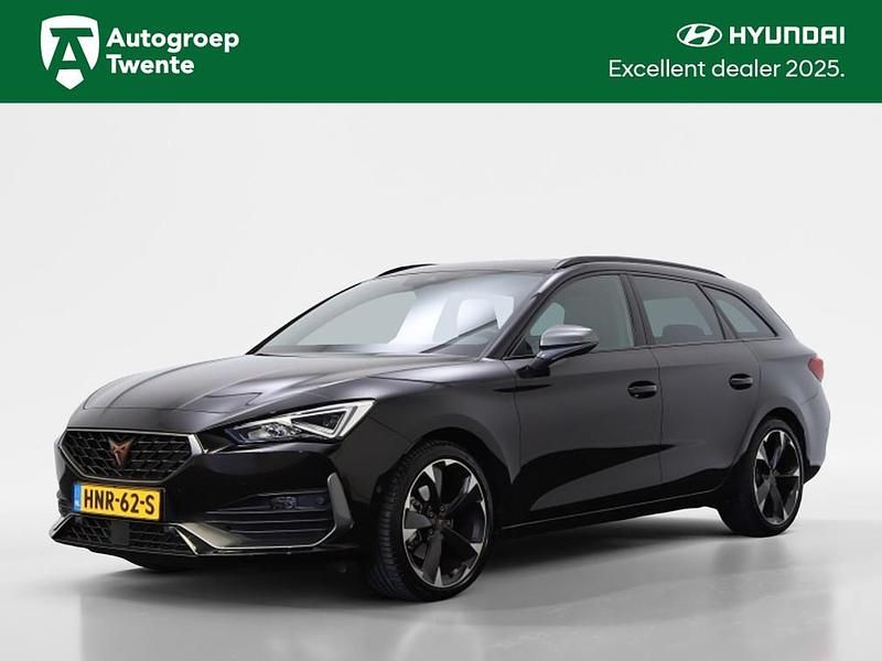 Zwart Gebruikt 2024 Cupra Leon Stationwagen | € 31.245 (Eerlijke prijs) - Afbeelding 1/4