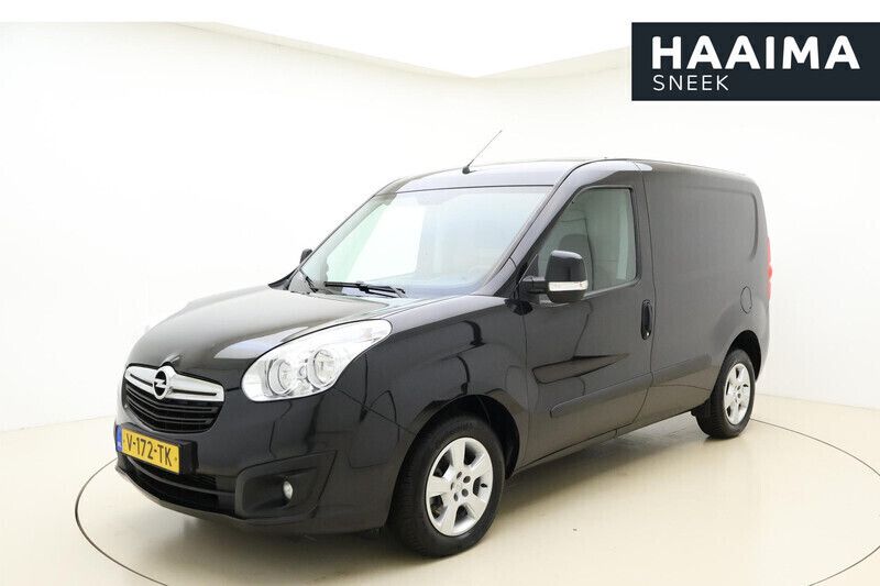 Zwart Gebruikt 2018 Opel Combo Sport MPV | € 6.950 (Eerlijke prijs) - Afbeelding 1/4