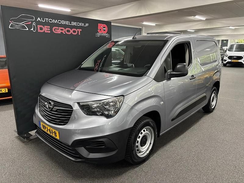 Grijs (metallic) Occasion 2022 Opel Combo Edition MPV | € 11.742 (Super prijs) - Afbeelding 1/4