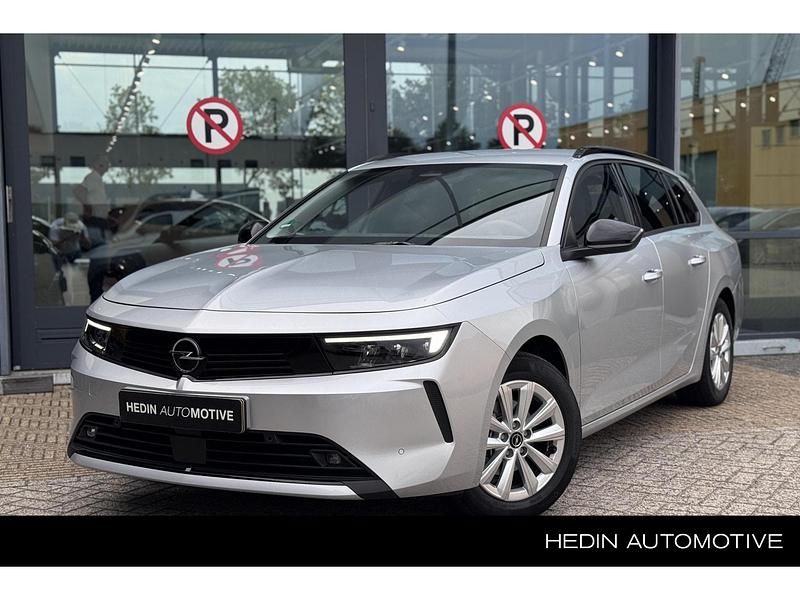 Grijs Gebruikt 2025 Opel Astra Business Edition Stationwagen | € 27.945 (Eerlijke prijs) - Afbeelding 1/3