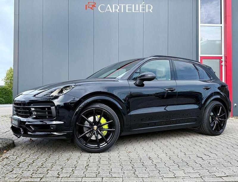 Zwart, metallic lak Gebruikt 2018 Porsche Cayenne SUV | € 59.997 (Goede deal) - Afbeelding 1/4