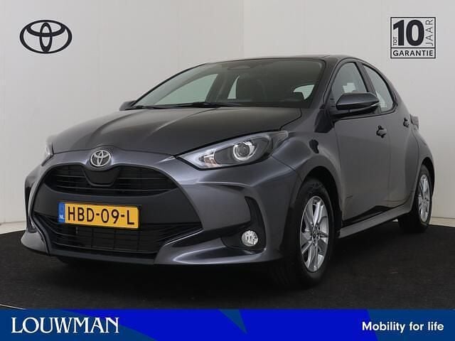 Nieuw Toyota Yaris Business Edition 116 PK (85 kW) 2026 Grijs metallic Hatchback