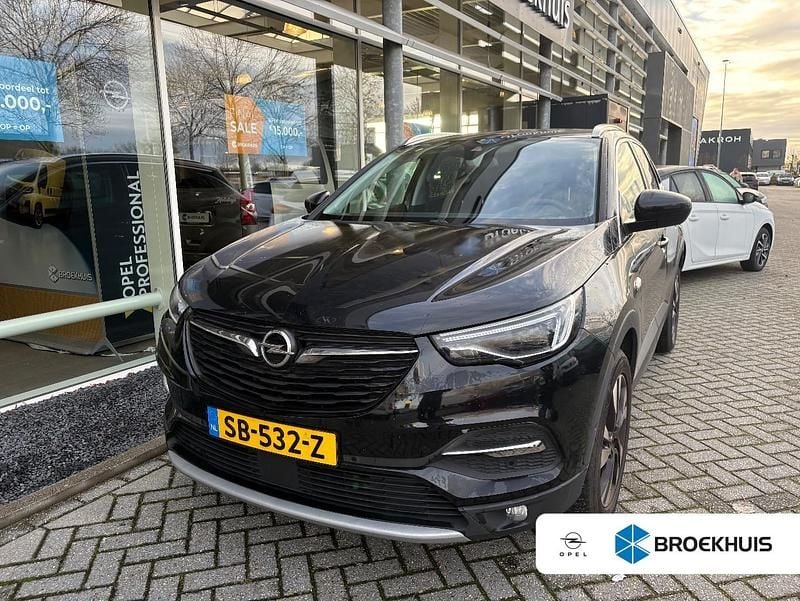 Zwart Gebruikt 2018 Opel Grandland X Innovation SUV | € 13.395 (Eerlijke prijs) - Afbeelding 1/3