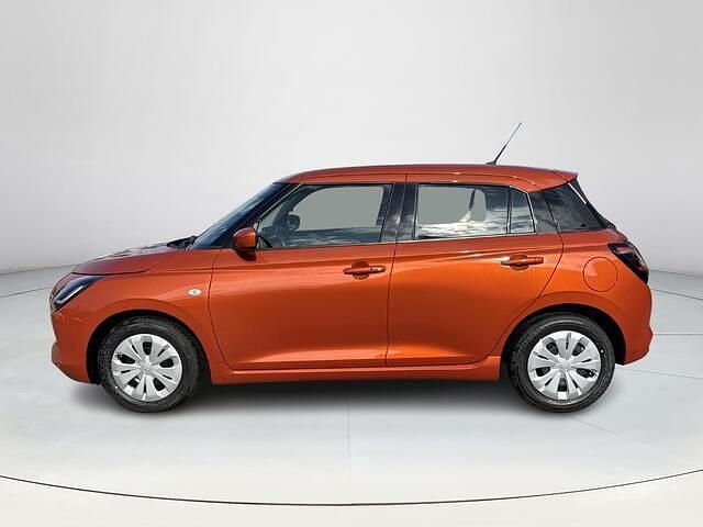 Nieuw Suzuki Swift Comfort 83 PK (61 kW) 2025 Oranje Hatchback
