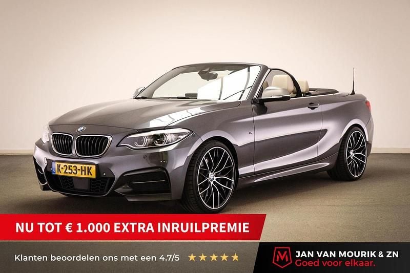Grijs Gebruikt 2017 BMW M240 Executive Cabriolet | € 32.695 - Afbeelding 1/4