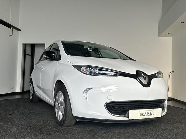 Wit Gebruikt 2017 Renault Zoe Intens Hatchback | € 6.900 (Goede deal) - Afbeelding 1/4