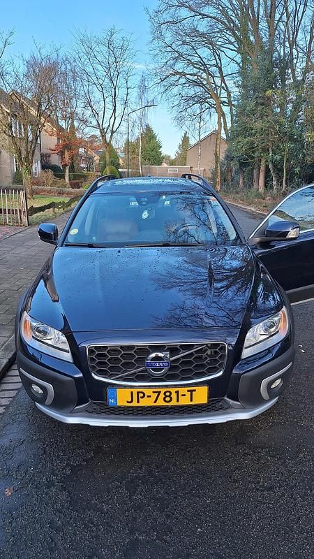 Blauw (metallic) Occasion 2016 Volvo XC70 Stationwagen | € 19.000 - Afbeelding 1/4