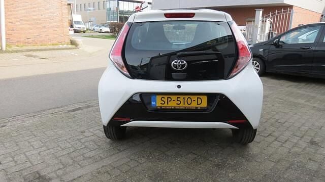 Occasion Toyota Aygo 69 PK (50 kW) 2018 Wit Hatchback