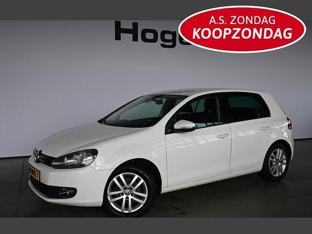 Wit Gebruikt 2011 VW Golf VI Highline Hatchback | € 3.940 (Goede deal) - Afbeelding 1/4