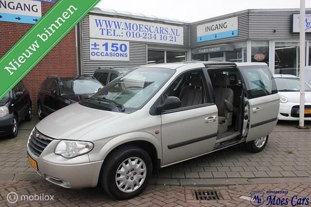 Grijs Occasion 2007 Chrysler Voyager MPV | € 2.950 (Eerlijke prijs) - Afbeelding 1/4