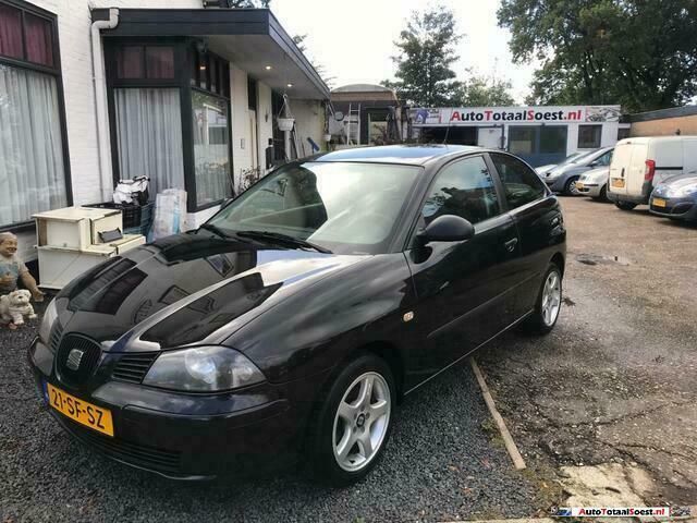 Occasion Seat Ibiza 75 PK (55 kW) 2006 Zwart Hatchback