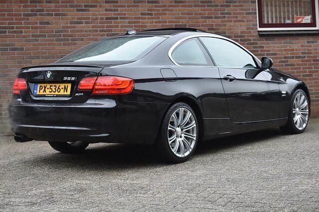 Occasion BMW 325 Sport Line 218 PK (160 kW) 2011 Zwart Coupé