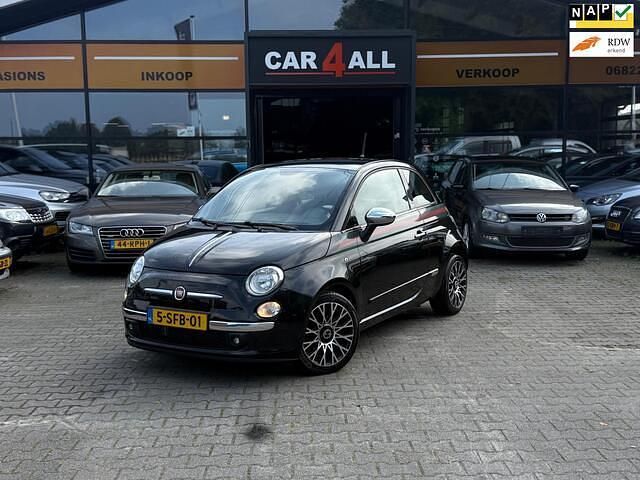 Zwart Gebruikt 2013 Fiat 500 Lounge Hatchback | € 4.450 (Eerlijke prijs) - Afbeelding 1/4