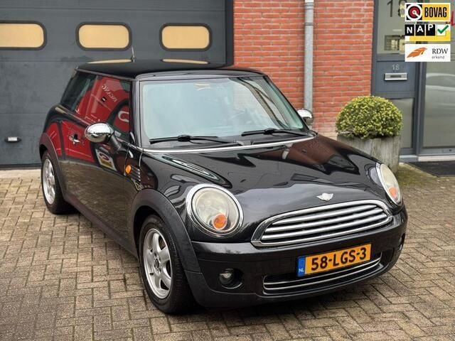 Zwart Gebruikt 2010 Mini ONE Business Hatchback | € 3.545 (Super prijs) - Afbeelding 1/4