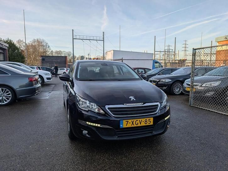 Blauw Occasion 2014 Peugeot 308 Active Hatchback | € 3.950 (Super prijs) - Afbeelding 1/4