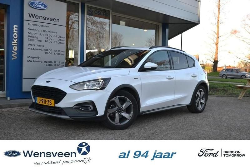Wit Gebruikt 2020 Ford Focus Active Hatchback | € 14.645 (Eerlijke prijs) - Afbeelding 1/3