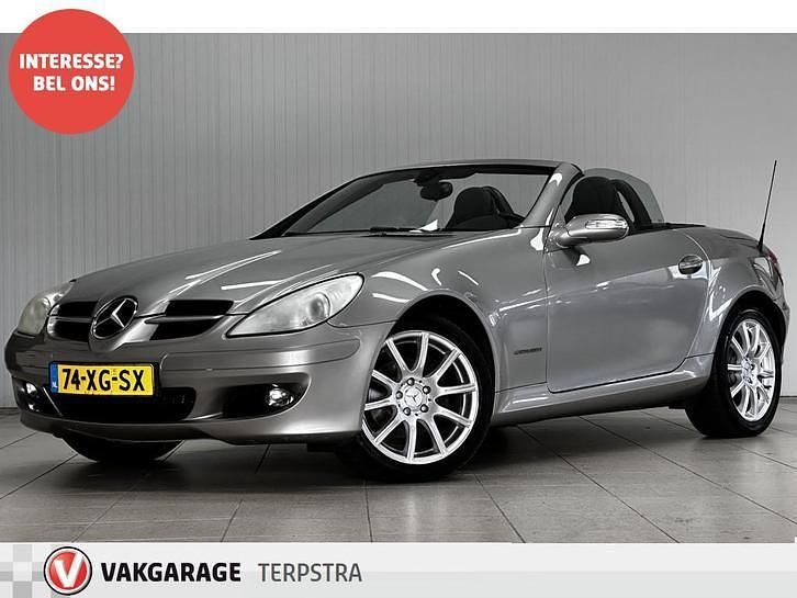 Grijs Gebruikt 2004 Mercedes SLK200 Cabriolet | € 6.450 (Super prijs) - Afbeelding 1/4