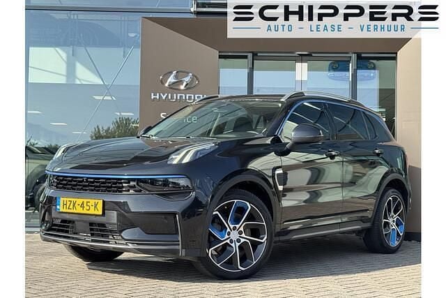 Zwart Gebruikt 2023 Lynk & Co 01 SUV | € 24.900 (Eerlijke prijs) - Afbeelding 1/4