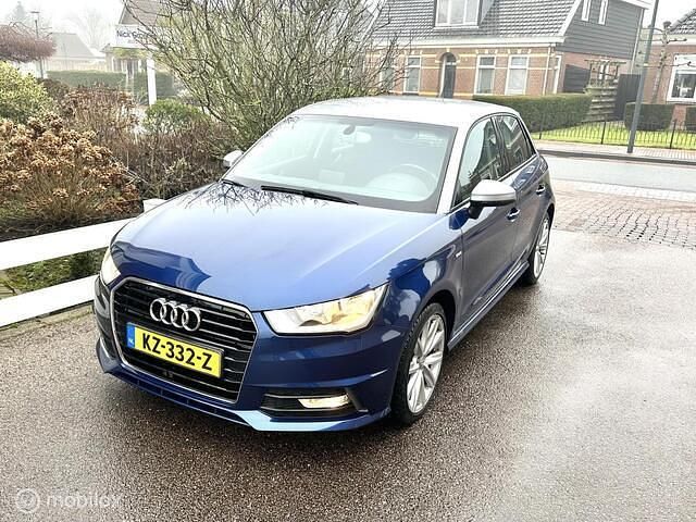 Blauw Occasion 2017 Audi A1 Sportback S-Line Hatchback | € 13.950 (Eerlijke prijs) - Afbeelding 1/4