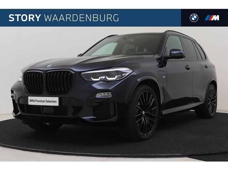 Zwart Gebruikt 2021 BMW X5 Executive SUV | € 62.950 (Eerlijke prijs) - Afbeelding 1/4