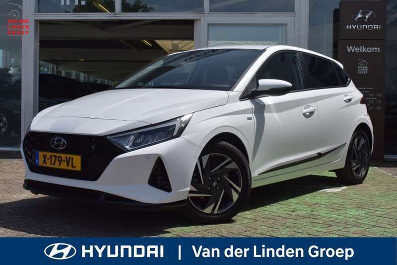Wit Gebruikt 2024 Hyundai i20 Premium Hatchback | € 24.895 (Duur) - Afbeelding 1/4