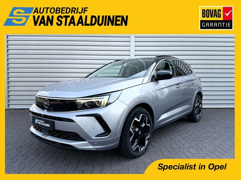 Grijs Gebruikt 2024 Opel Grandland X Ultimate SUV | € 33.950 (Eerlijke prijs) - Afbeelding 1/4