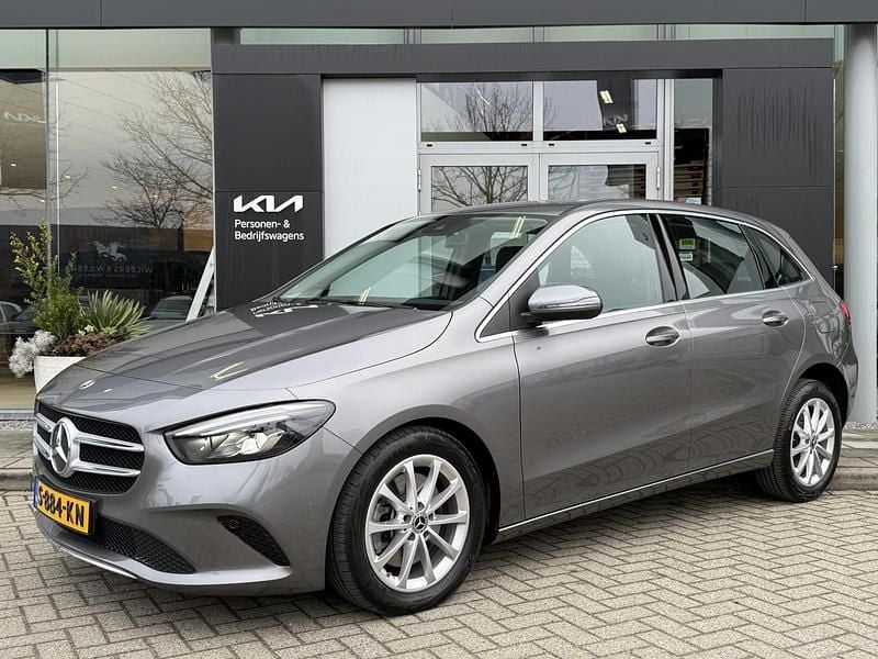 Occasion Mercedes B250e Business 218 PK (160 kW) 2022 Grijs (metallic) MPV
